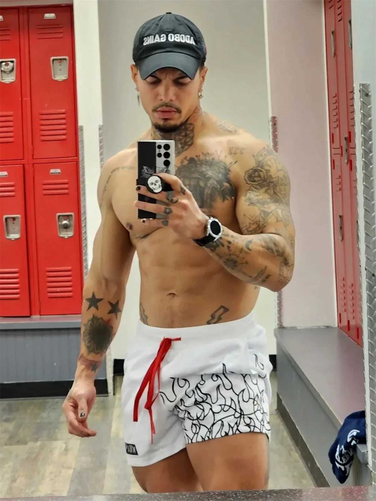 New fast drying running shorts for mens summer gym fitness breathable mesh Bermuda boxing training mens beach pants W250219