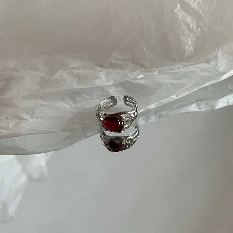 Vintage Silver Color Red Oval Ring For Women Trendy Elegant Irregular Natural Stone Luxury Ring Woman Y2K Aesthetic Jewelry GiftXJ250219
