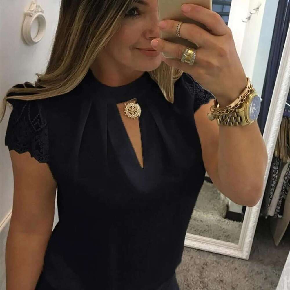 Korean Dongdaemun 2024 Blouse Short Women's Tops Casual Sleeve Solid Tank V-Neck Lace Loose Women Shirts Camisas De Mujer