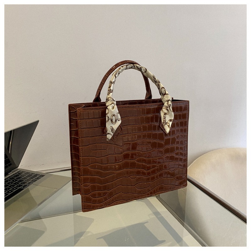 Fashionable Retro Handbag for Women - Solid Color, Large Capacity, Stone Patterned Shoulder Bag