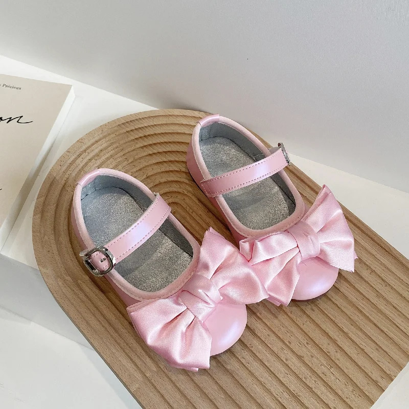 Spring Burst Round Toe Bow Decorative Flat Shoes Lovely All Match Childrens Shoes 250219
