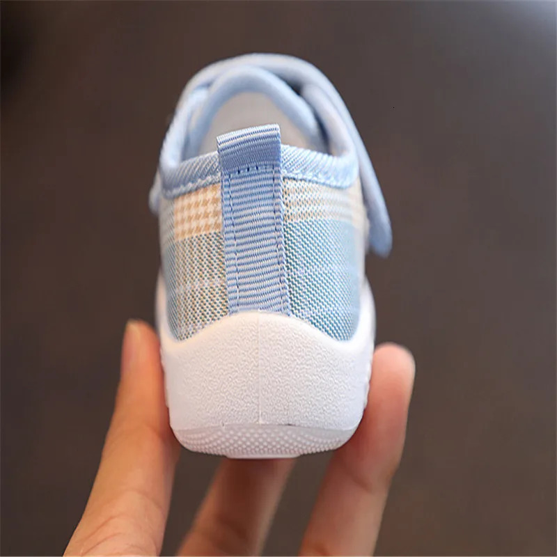 Baby Boy Shoes With Sound Fall Toddler Girl Cute Cartoon Walking Shoe Soft Bottom Low-top Sneakers Casual and Comfortable 250219
