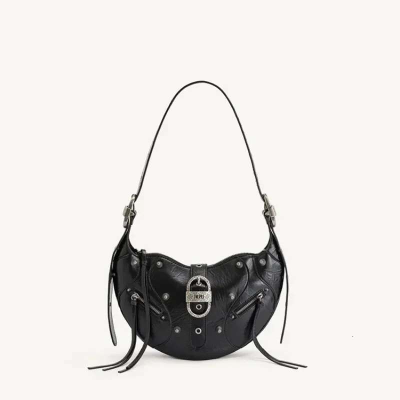 Stylish Underarm New Horn Commuter Leather Motorcycle Designer Trend Fringe Light Women's Shoulder Bag