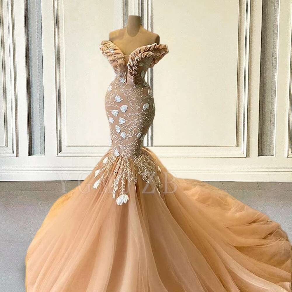 Off Shoulder Evening Dresses Long 2025 Mermaid Bead Lace Champagne Elegent Formal Prom Gowns Celebrity Special Ocns