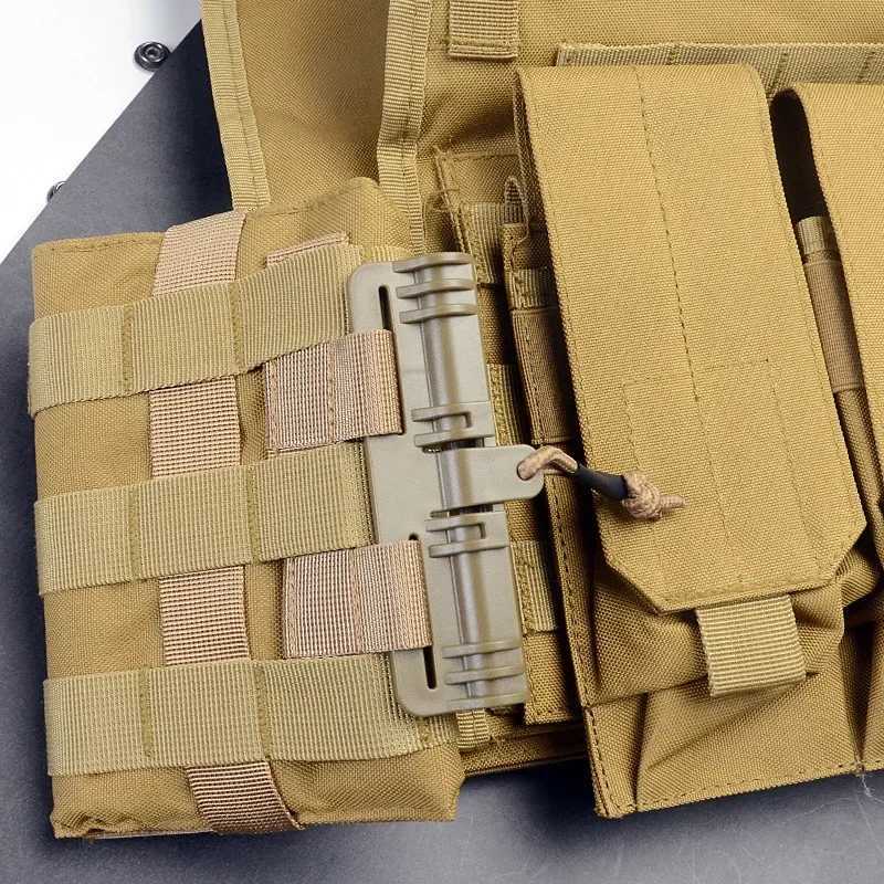 1PCS Tactical Vest Quick Release Buckle Kit Universal Airsoft Vest Quick Removal Buckle Set Hunting AccessoriesXJ250219