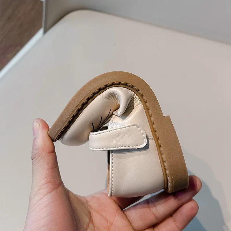 Toddler Girls Leather Shoes Cat Cartoon Lovely Black Beige Kids Flat Shoe Pu Leather Chic Hook-loop Soft Children Mary Janes 250219