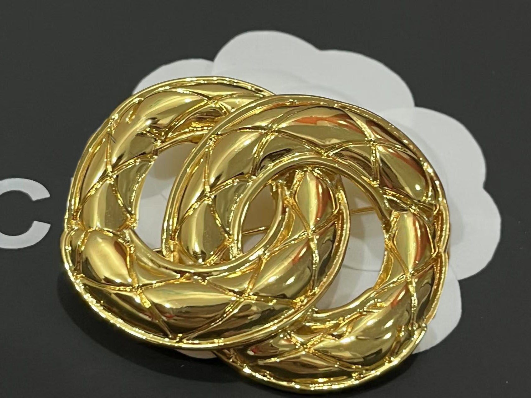 Classic High Quality Golden Big Brooch Broche Pin Designer Brooches Earrings for Men Women Party Wedding Lovers gift with Flannel Bag Box