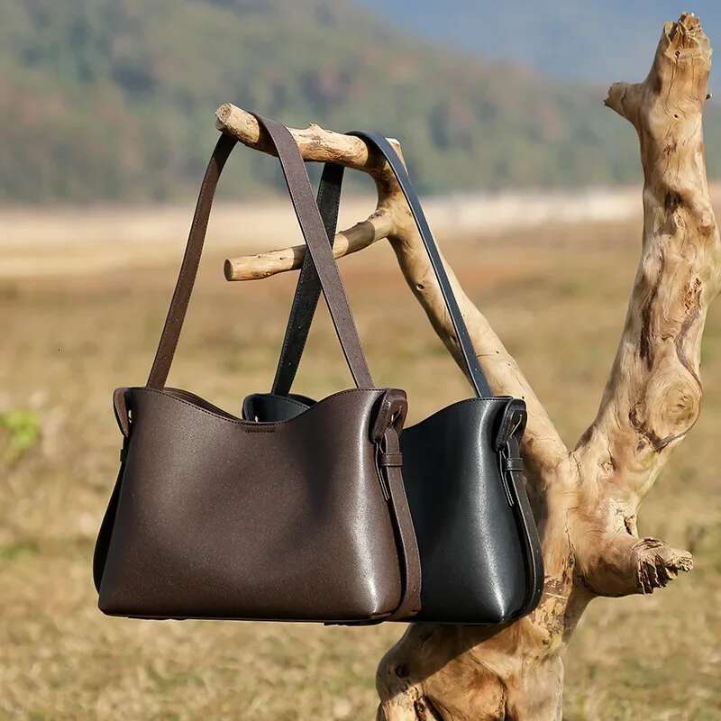 Jonlily Women Genuine Leather Shoulder Female Handbag Totes Crossbody High Capacity Commuter Bag Daybag Purse -Kg1811