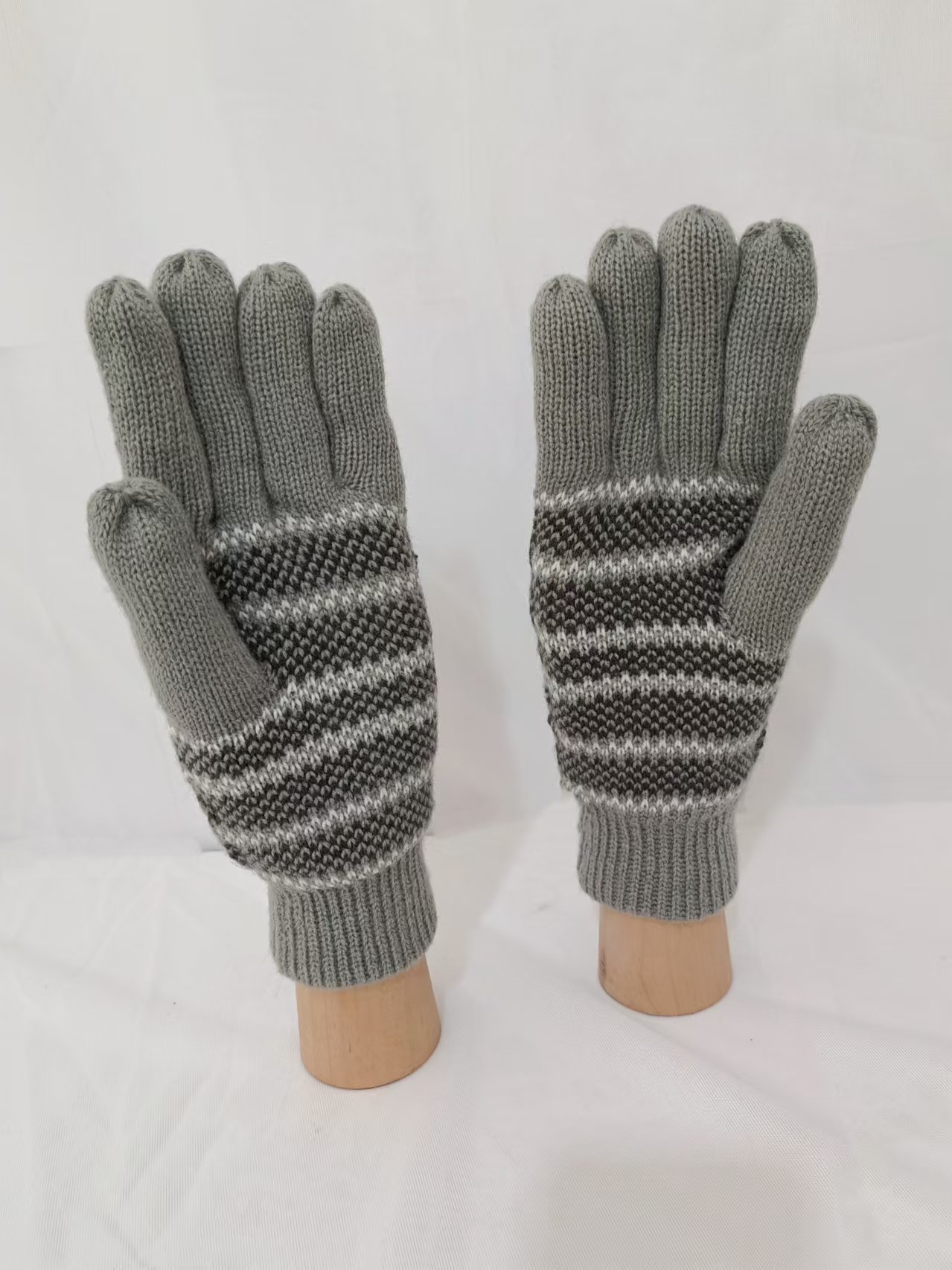 Men's and women's winter padded lining jacquard warm acrylic knitted gloves XYS007