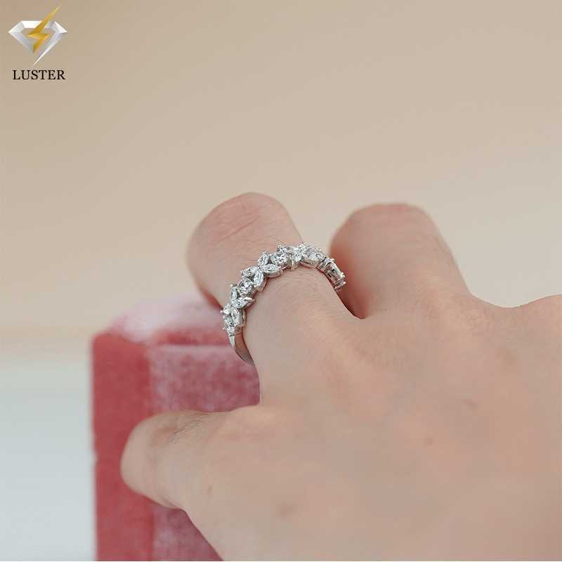 Luster Unique Dainty 925 Silver Full Band Moissanite Jewelry Marquise Four-Leaf Clover Moissanite Half Eternity Band Ring