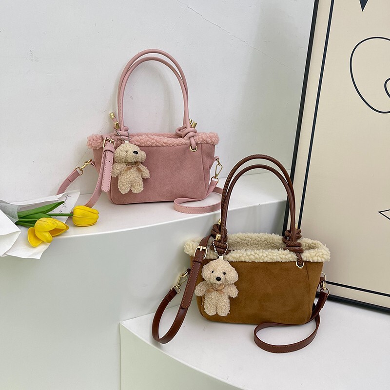 Suede handbag women in autumn and winter 2025, new plush crossbody for leisure, popular bucket bag this year #swissmilitary