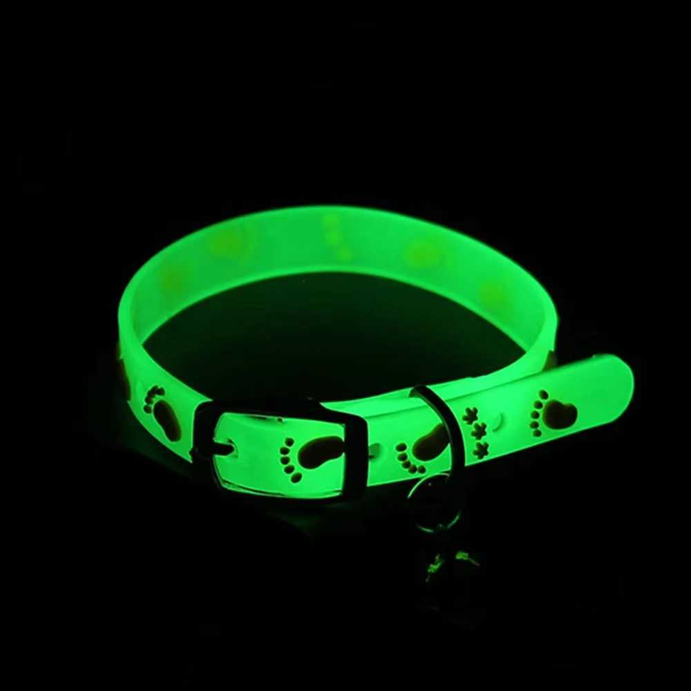 Luminous Cat Necklace Glowing Small Dog Cat Collar Anti-Loss Fluorescent Silicone Cat Bell Collar Neck Ring Pet Cat AccessoriesXJ250218