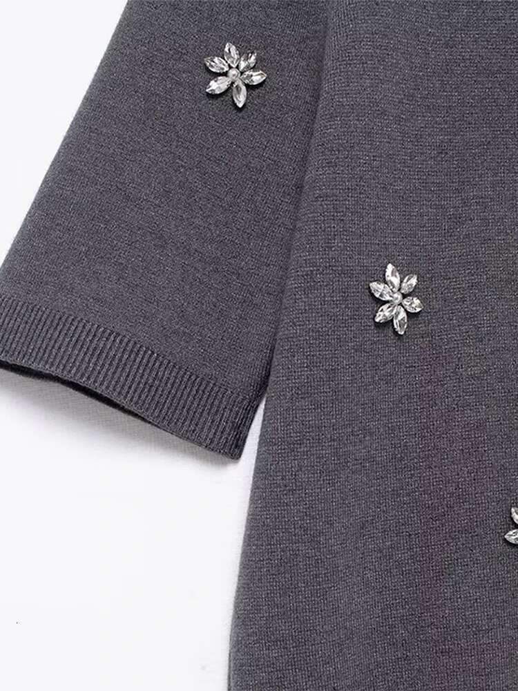 Elegant Jewelry Knitted Skirts Set Women Sweet O-Neck Short Sleeve Tops Mini Skirt Suit Autumn Lady New In Matching Sets