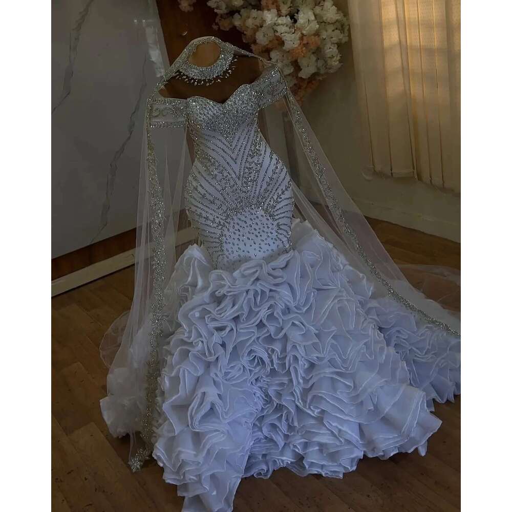 Customized Shinny Crystals Beads Wedding Dress For Bride Organza Cascading Ruffles 2024 Arabic Aso Ebi Bridal Gowns