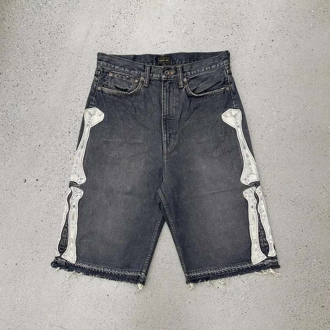 Haruku Street Trend Y2K Summer New Collection Bone Embroidered Five Point Men's Loose Straight Leg Pants Washed With Diamond Set Blue Jeans Men&#