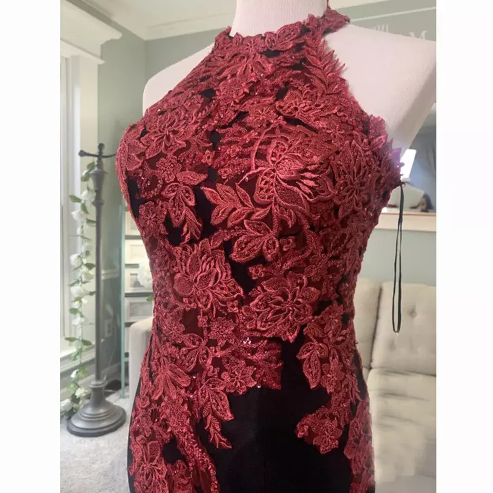 Vintage Black And Burgudy Mermaid Wedding Dresses Halter Neck Lace Appliques Long Gothic Wedding Gown For Bride 2025 Sleeveless Vestido De Novia
