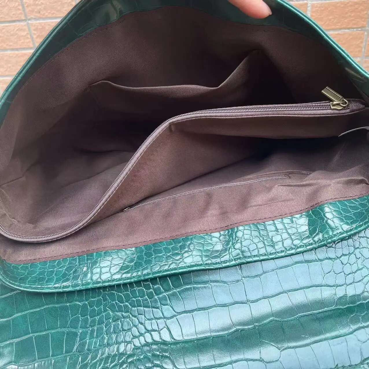 Crocodile Pattern PU Leather Handbag, Large Capacity Crossbody Bag, Flip Top Laptop Handbag