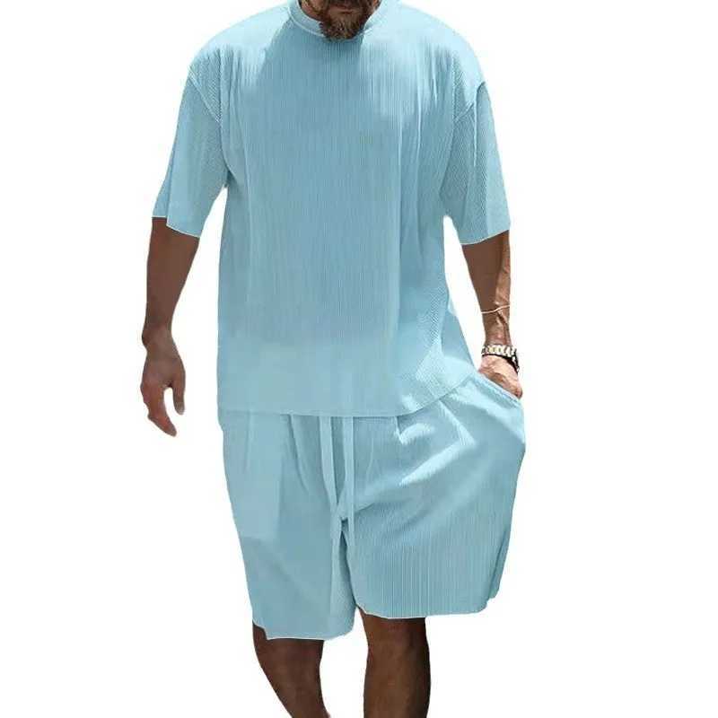 T-shirt Loose Short Sleeved Casual Sports Suit Mens Shorts Cool European and American Ice Silk Summer Mens ClothingXJ250218