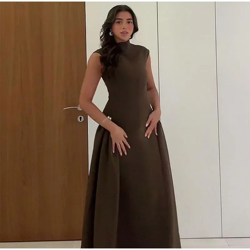 european and american 2025 women's dress sweet and fresh solid color sleeveless elegant high waist round neck dress