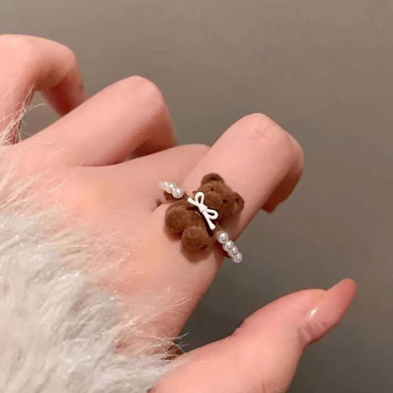 Cute Sweet Brown Plush Little Bear Rings for Women Girls Fashion Imitation Pearl Bow Opening Rings Good Friend Jewelry GiftsXJ250219
