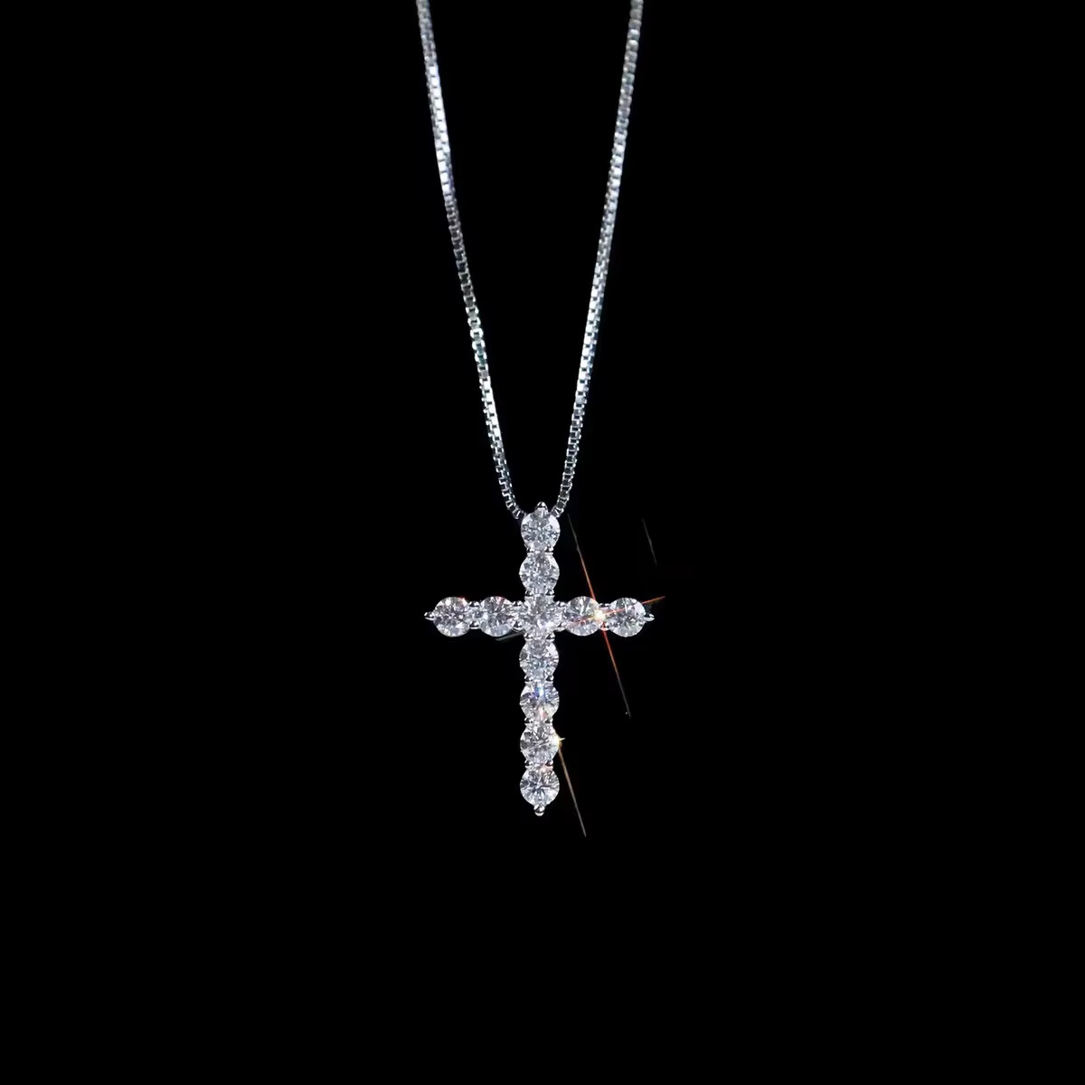 Cheapest Sterg Sier GRA Certified 3mm Vvs1 Moissanite Dia Box Chain Womens Cross Pendant Necklace