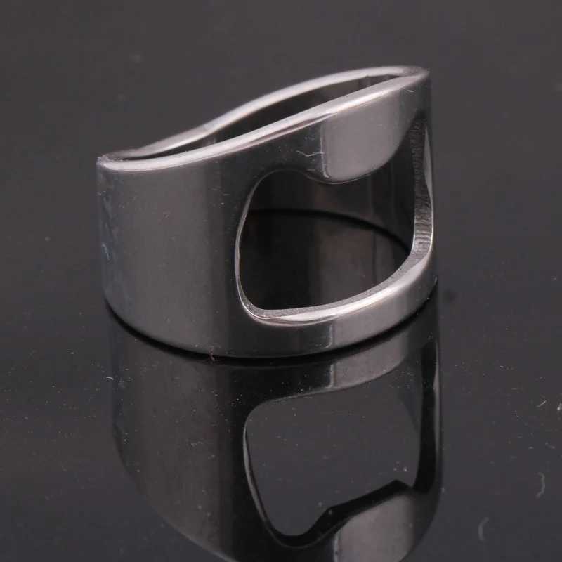 Bottle Opener Ring Creativity Corkscrew Stainless Steel Finger Ring Beer Can Openers Gadgets Cool Bar Kitchen Accessories GiftsXJ250219