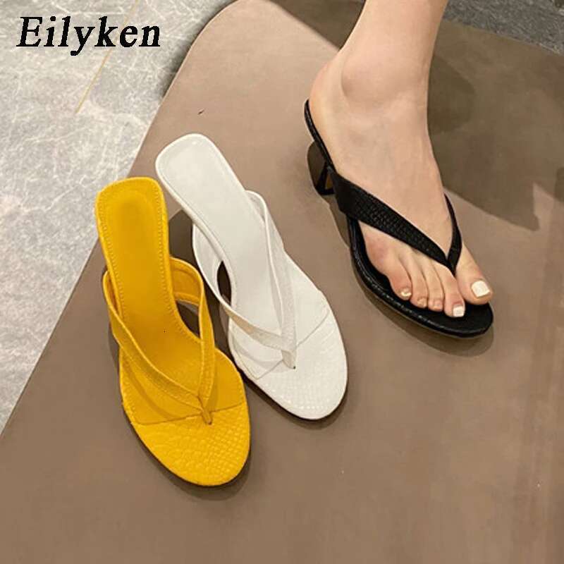 Brand Slipper Women Summer Outdoor Sandal Slip On Flip p Ladies Thin Low Heels Slides Elegant Shoes