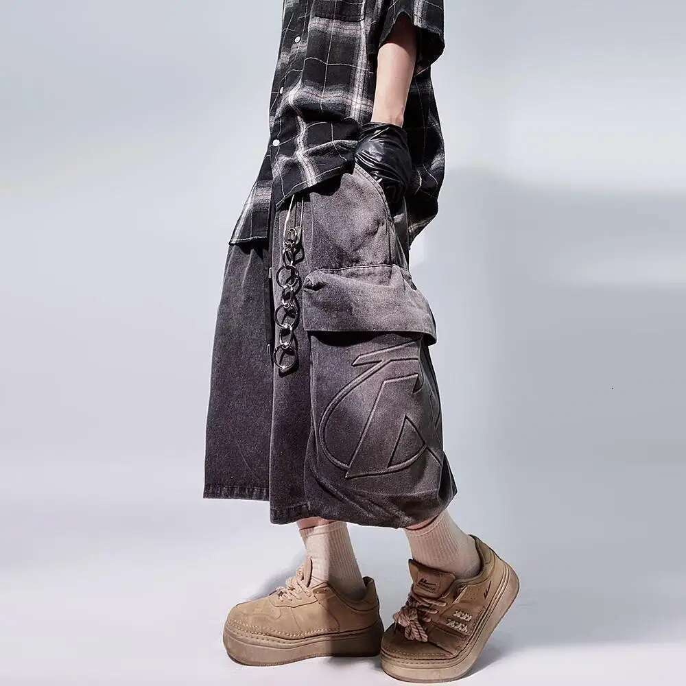 Ripped Shorts Y2k Summer New Mens Loose Retro Hip Hop Wide Leg Sweatpants Oversized Pocket Letter Pattern Denim Gym Shorts Streetwear