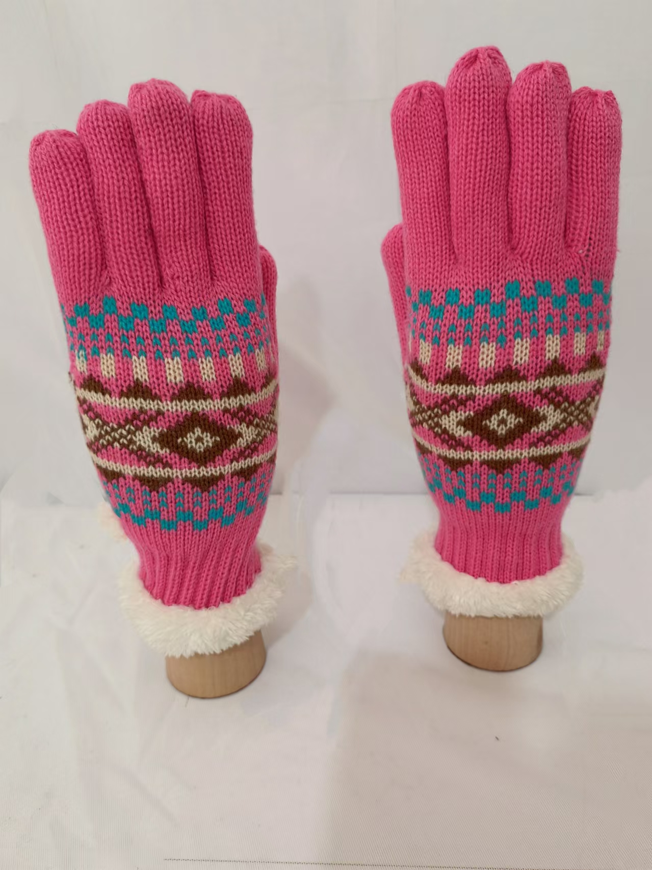 Women's winter padded outflap jacquard warm acrylic knitted gloves XYS006