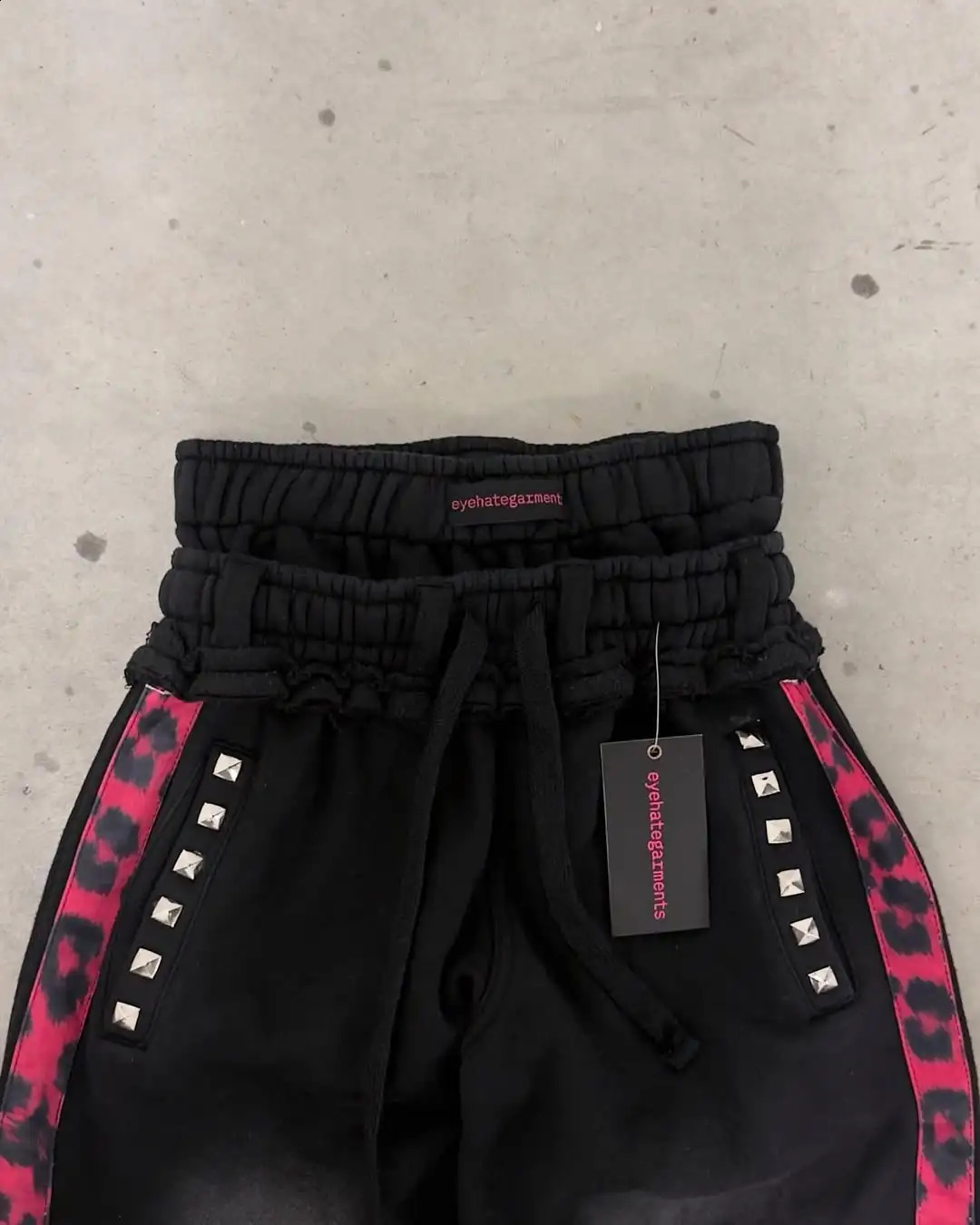 Y2K fashion street men embroidered sports double waist pants retro hip-hop Harajuku casual pants street pants 250214