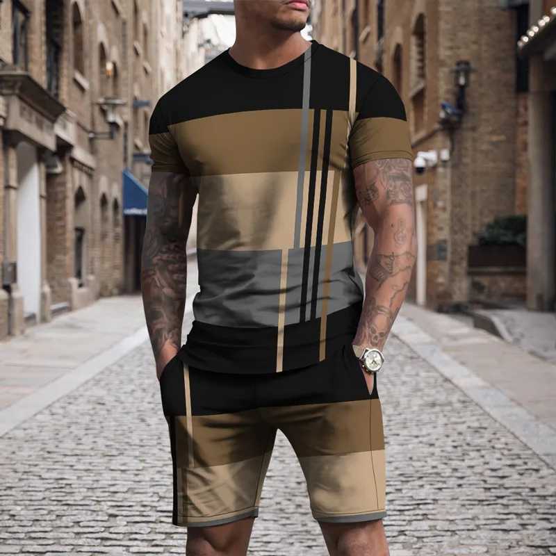 Summer New Mens Sportswear Stripe Sets Short-sleeved T-shirt Suit Oversized Shorts Sports Two-piece Outfit Male ClothesXJ250218
