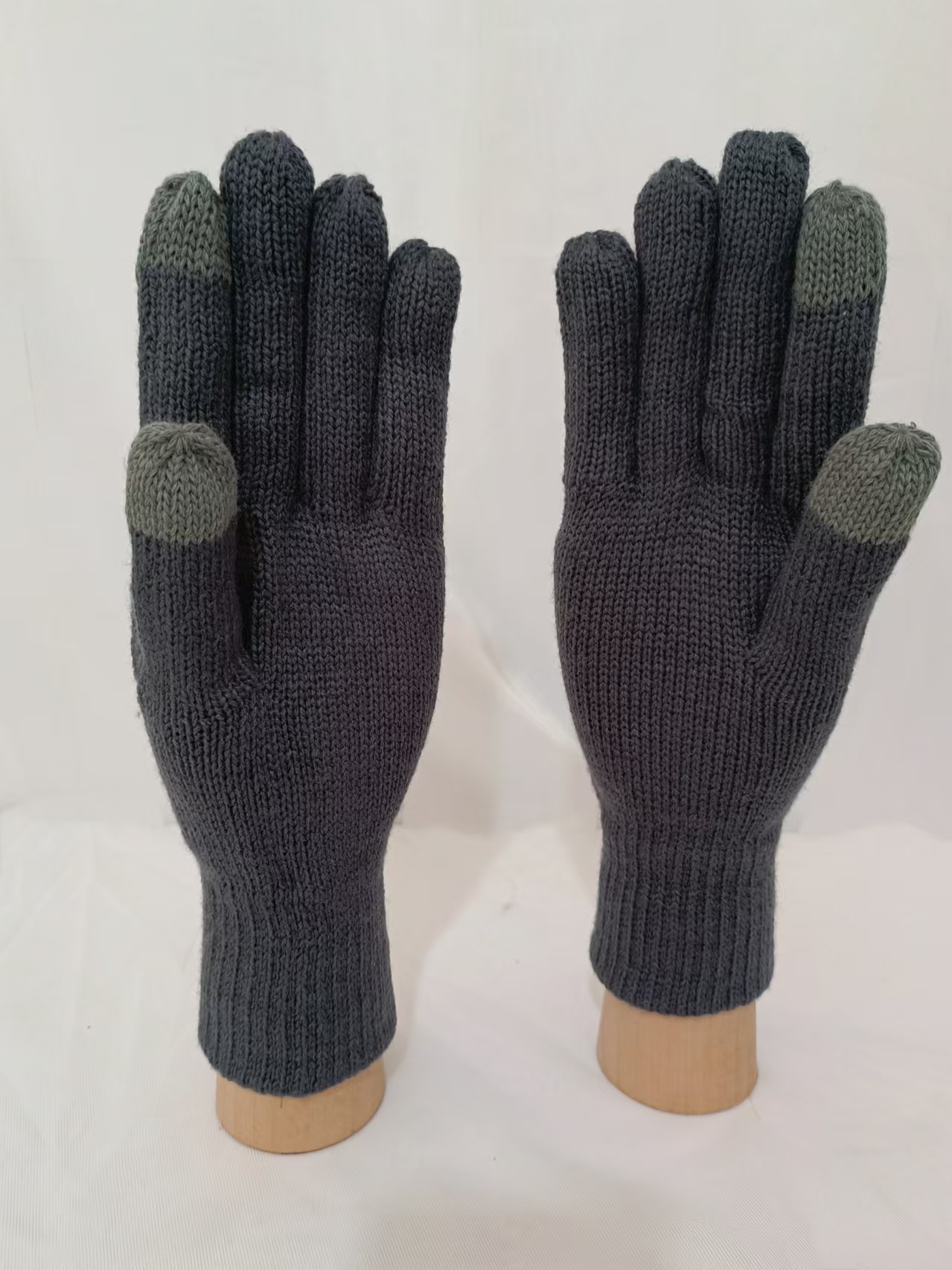 Men's fall and winter warm padded outdoor riding cotton nitrile blend touch screen knitted gloves XYS001