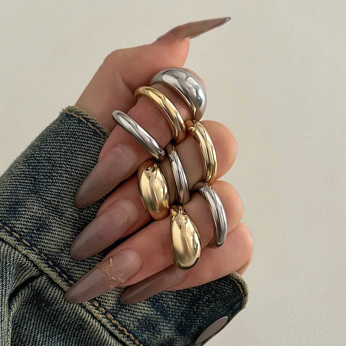8 Pcs Chunky Open Smooth Surface Rings Set for Women Trendy Gold Color and Silver Color Mixed Finger Rings Accessories FashionXJ250219