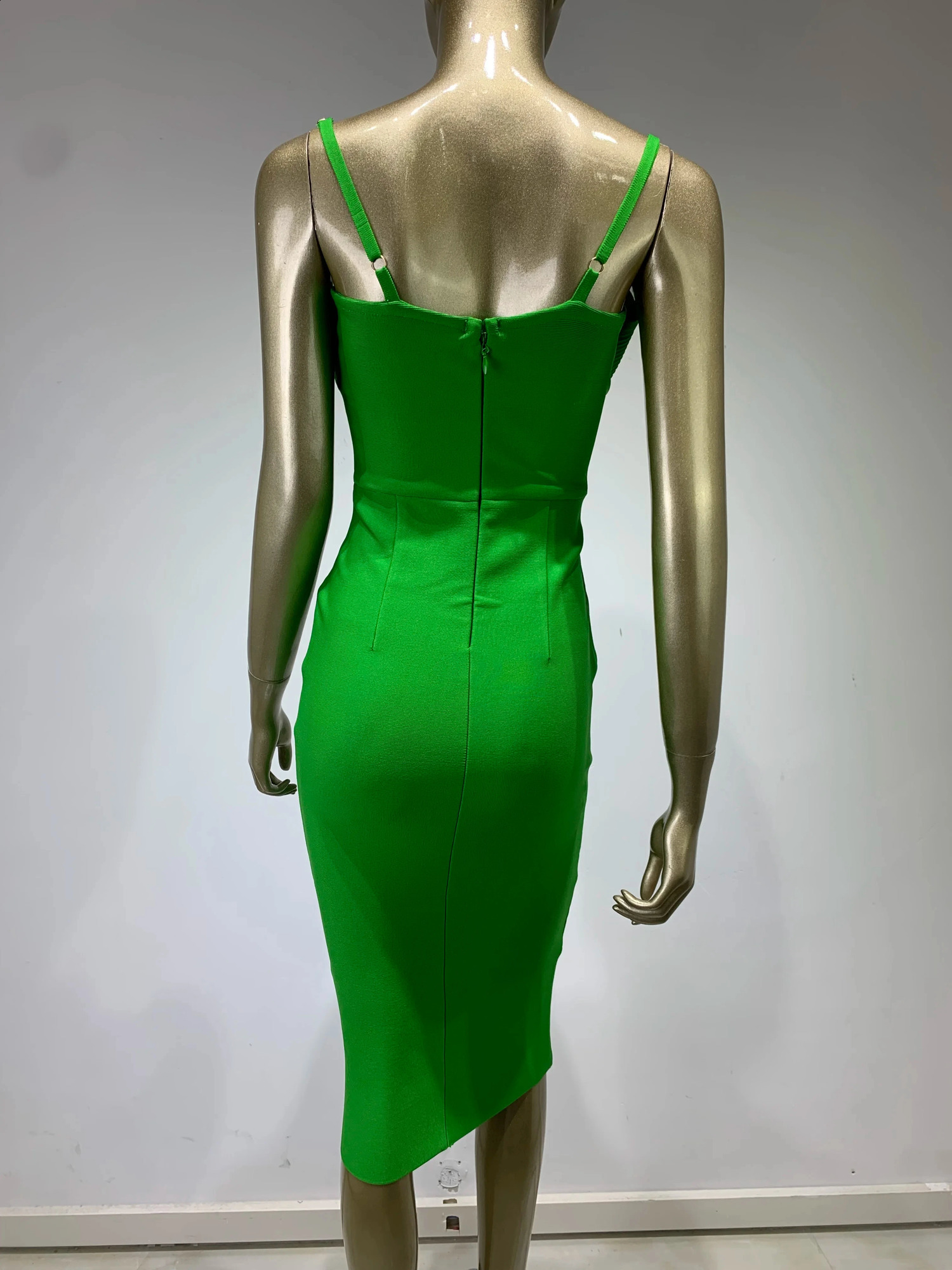 Celebrity Women Summer Sexy Sleeveless Backless Green Midi Bodycon Bandage Dress Elegant Evening Club Party Dress 250218
