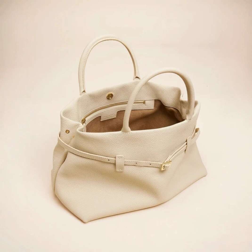 Tote New Bag Designer Women's Shoulder Crossbody Handbags For Women Exquisite Messenger Versatile Underarm Classic Style