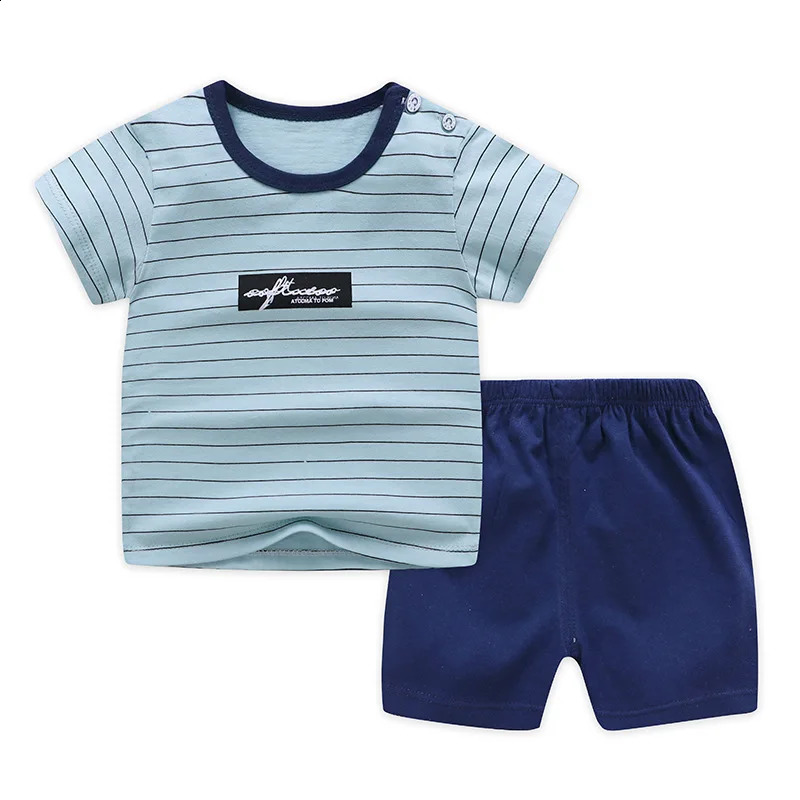 Casual Kids Clothes 2 Piece Set Clothing Green Cool Boy T-shirt Shorts Clothing Boys Tracksuit Children Baby Clothes 250218