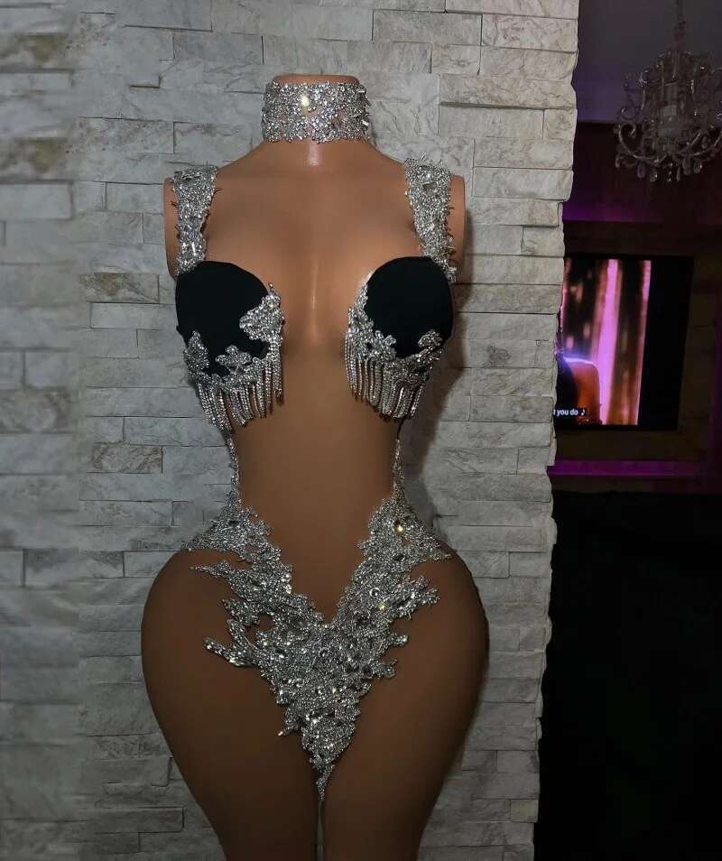 Sexy Short Prom Dresses 2024 Rhie Beaded Applique Women Evening Birthday Party Gowns Special Ocns Customized