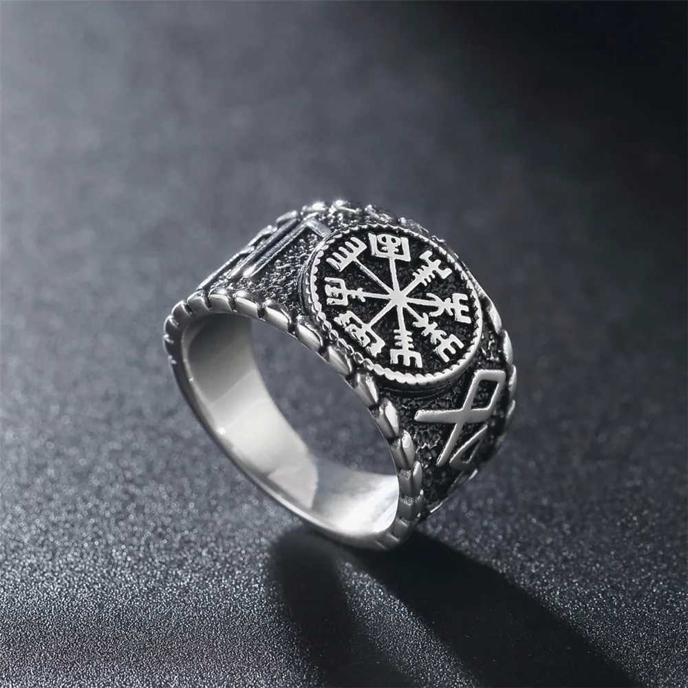 Vintage Viking Rune Signet Scandinavn Rings for Men Domineering Punk Nordic Amulet Jewelry WholesaleXJ250219