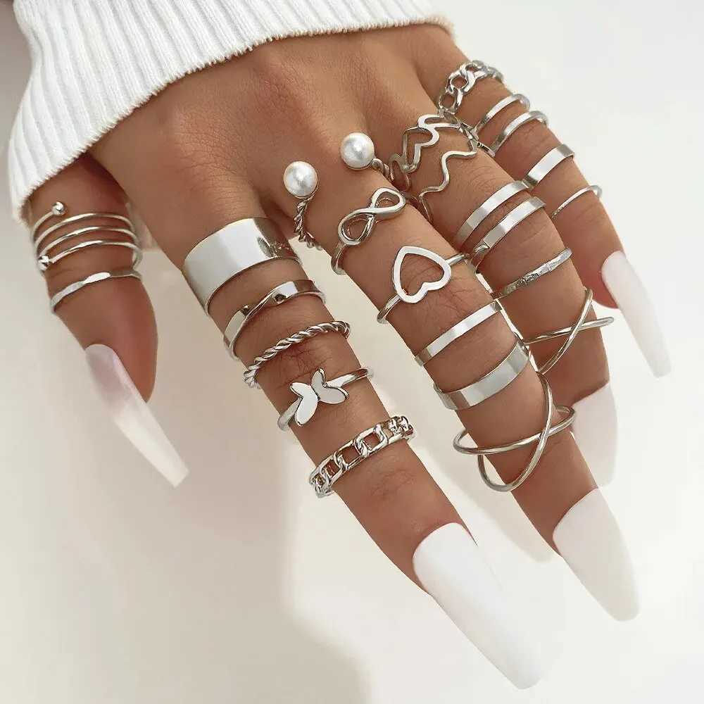 22 Piece Set of Love Butterfly Ring Opening Multi Joint Ring SetXJ250219