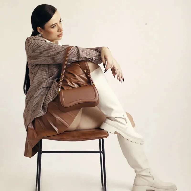 JW PEI Pudding JOY Niche Crossbody Shoulder Underarm High-Grade Women's New Bag 1C56