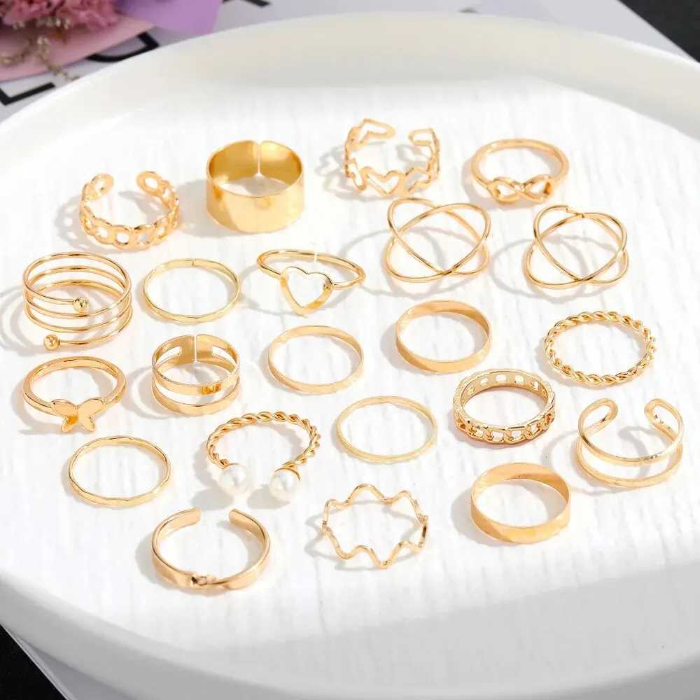 22 Piece Set of Love Butterfly Ring Opening Multi Joint Ring SetXJ250219