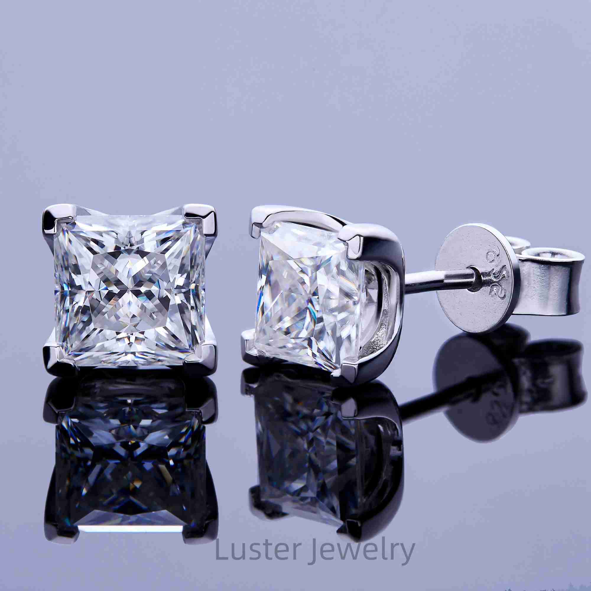 Luster Certified 925 Sterling Silver Moissanite Gemstone Earrings Four Prong 1ct Square Princess Cut Moissanite Stud Earrings