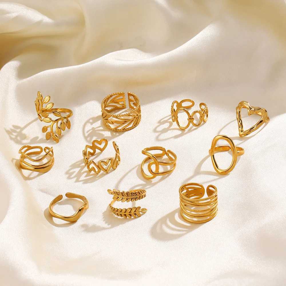 Gold Color Stainless Steel Heart Ring Women Metal Finger Hollow Ring Waterproof Jewelry Girlfriend Gift Bijoux Femme AnillosXJ250219