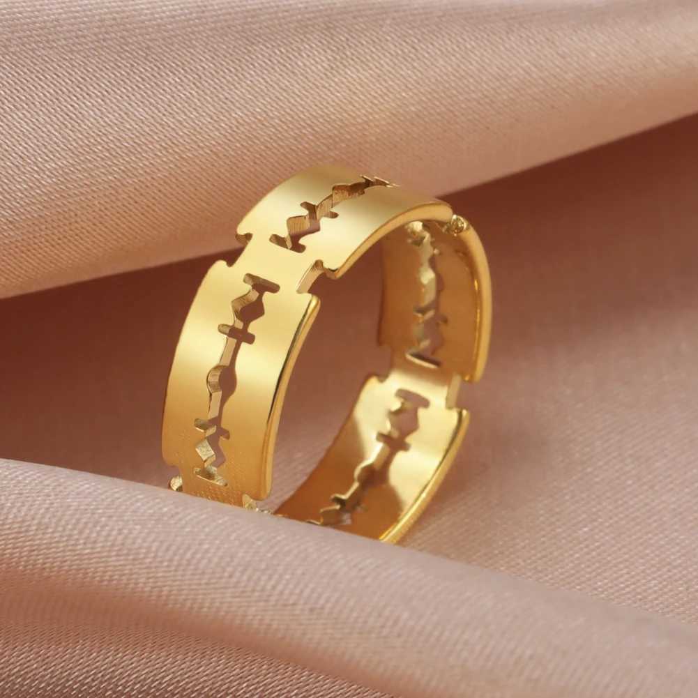 COOLTIME Stainless Steel Blade Rings for Men Women Punk Hip Hop Rock Silver Color Couple Ring Fashion Jewelry Gift WholesaleXJ250219