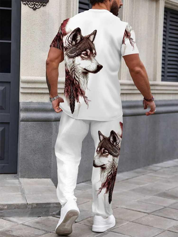 Mens personality clothing black and white Wolf head pattern two-piece set casual crew neck short-sleeved T-shirt and trousersXJ250218