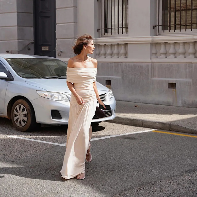 Sexy Elegant Women Slim Long Dresses Vintage Backless High Waist Pleated A Line Maxi Dress Summer Female Holiday Party Robe 250218