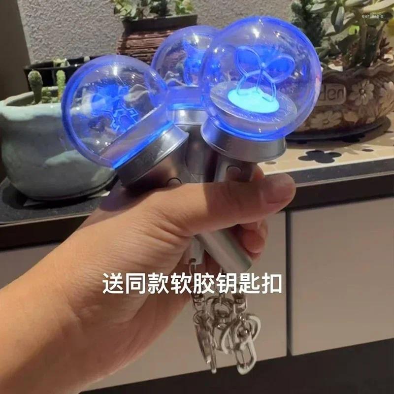 Keychains Kawaii Kpop Groups Mini Light Stick Creative Lights Keyrings Bag Pendant Key Tings Fans Collections Gifts
