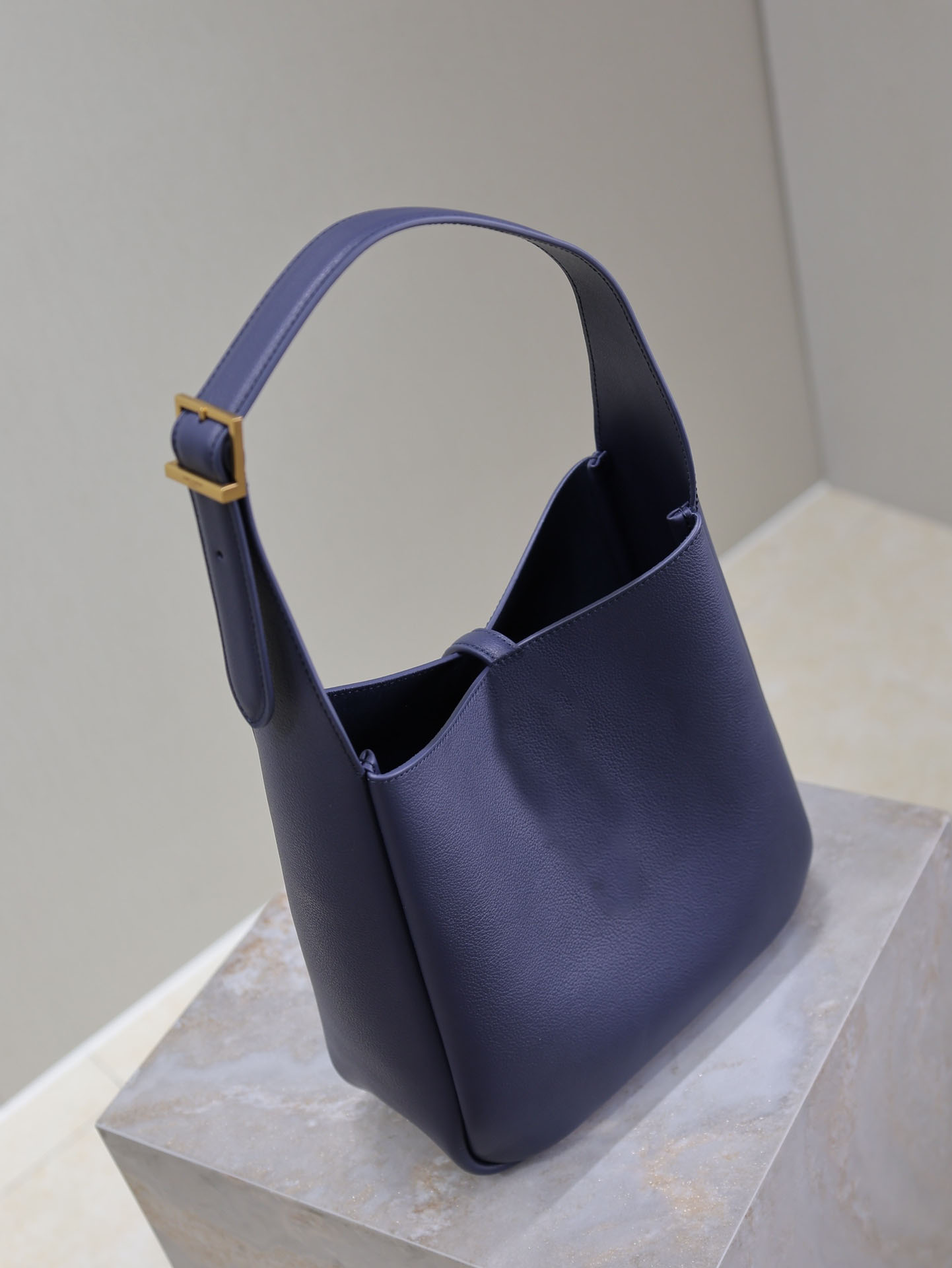 High Quality Armpit Bag Large Capacity Genuine Leather Bag Bag Vintage Fashion Women's Shoulder Bag