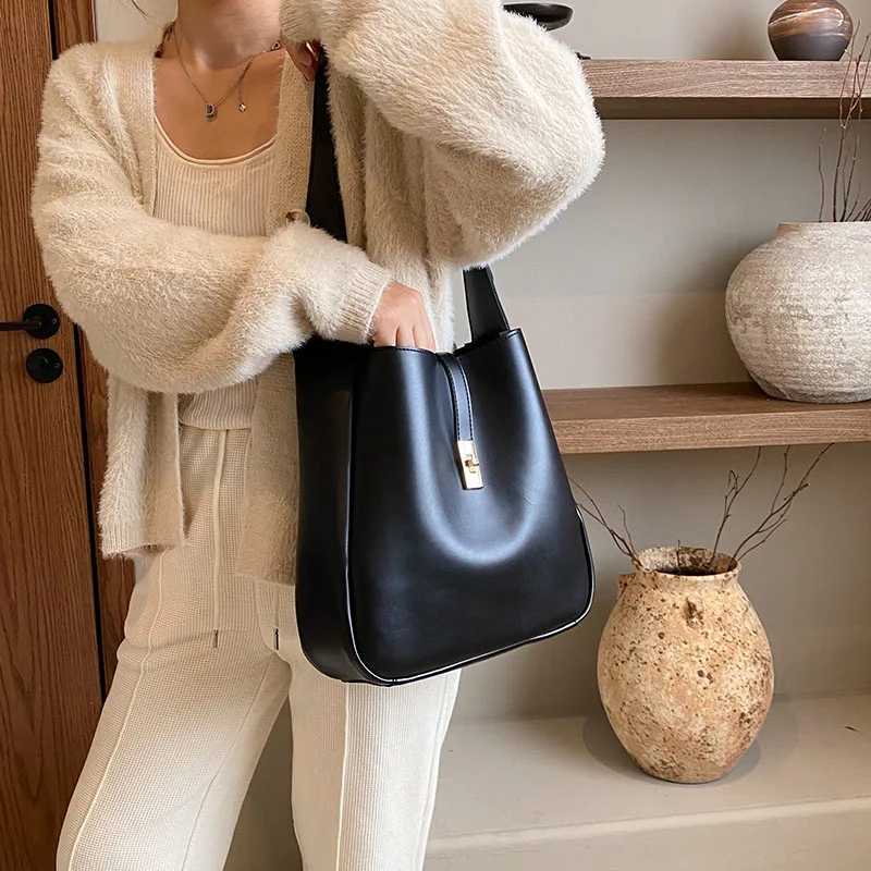 Vintage 2 PCS/SET Simple Solid Color Shoder Bags for Wen 2025 Leather Handbags and Purses Lady Designer Underarm Bag Z250318