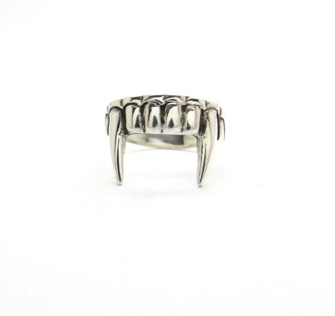 Antique Silver Color Vampire Teeth Open Ring For Women Men Retro Creative Hiphop Adjustable Rings Punk Party Jewelry A965XJ250219